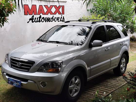 KIA SORENTO 2.5 EX 4X4 16V DIESEL 4P MANUAL KIA SORENTO 2.5 EX 4X4 16V DIESEL 4P MANUAL